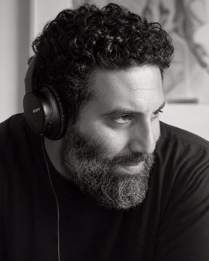 Ray Izad Mehr Headshot Ray Izad Mehr Headshot